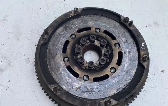 Toyota Avensis T250 Dual mass flywheel 34500G010