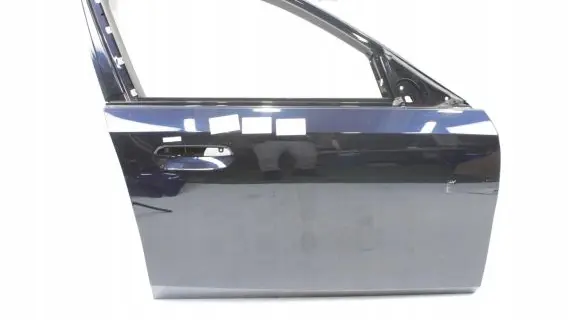 BMW 5 G60 Front door 5A32EA4
