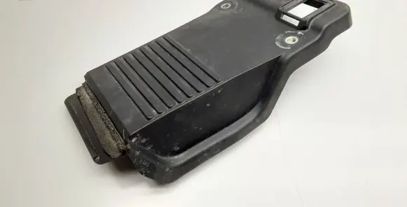 Volvo S90, V90 Battery box tray cover/lid 31479622