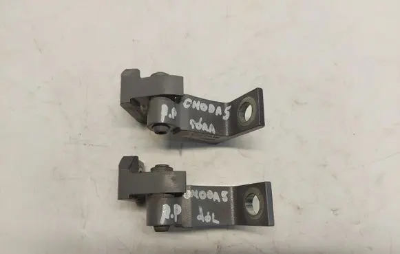Chery Omoda 5/C5 Front door lower hinge OMO5