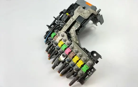 Citroen DS5 Fuse module 9665878380 0022661F01