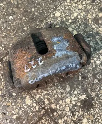Skoda Octavia Mk2 (1Z) Front brake caliper