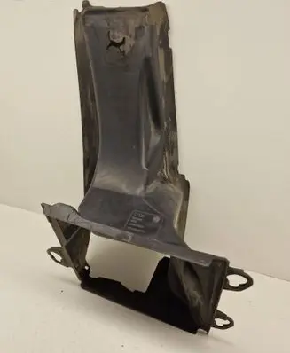 Audi A6 S6 C6 4F Intercooler air channel guide 4F0145334C