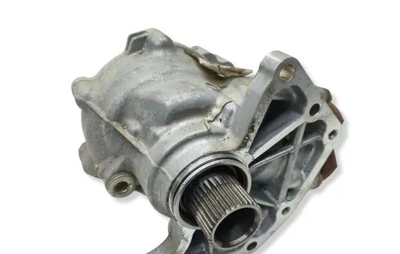 Nissan Rogue Gearbox transfer box case 6RA0A 3120704555 0704555