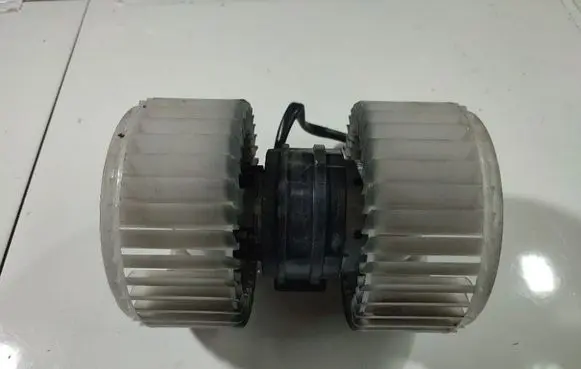 Audi A8 S8 D3 4E Heater fan/blower 