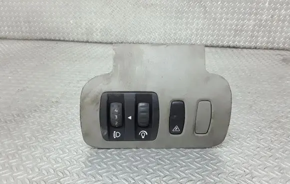 Headlight level height control switch