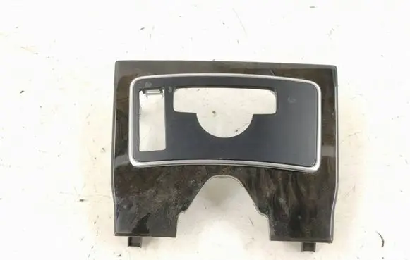 Radio/GPS head unit trim