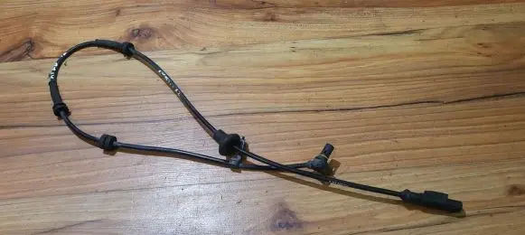 Citroen C1 ABS brake wheel speed sensor 0265007688