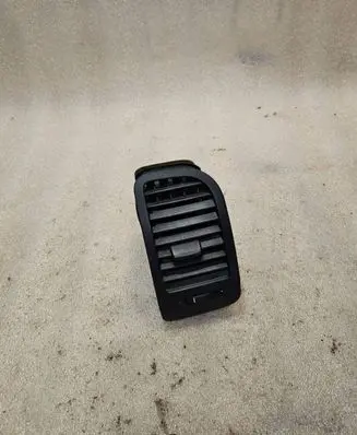 Volkswagen Polo Dashboard side air vent grill/cover trim