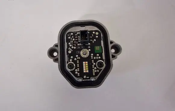 Volvo XC90 LED ballast control module MDE911613
