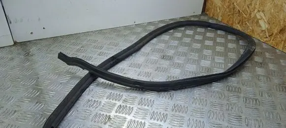Maserati Levante Engine compartment rubber 