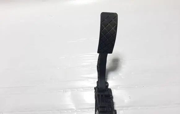 Seat Ibiza IV (6J,6P) Accelerator throttle pedal 6Q1721503M