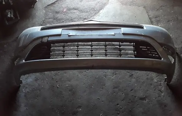 Citroen C4 Grand Picasso Front bumper 9654196177