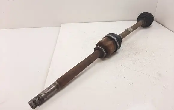 Nissan NV400 Front driveshaft