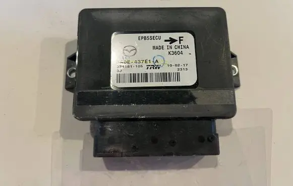 Mazda 3 III Other control units/modules BADE437E1A 334181105