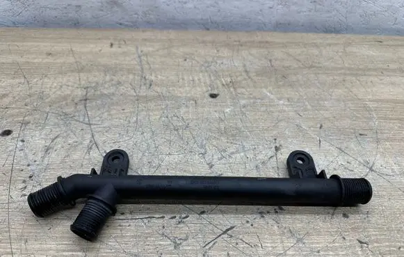 BMW 5 F10 F11 Engine coolant pipe/hose 9231897