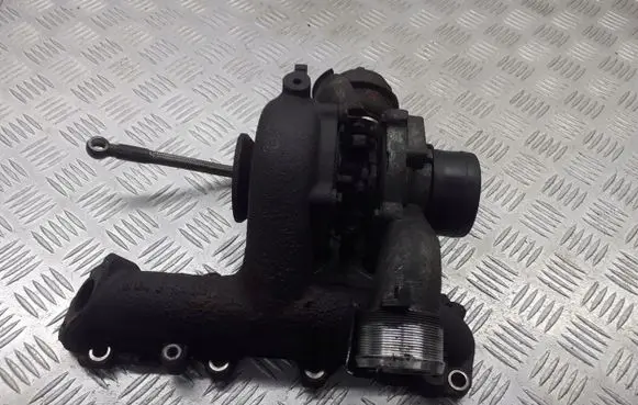 Opel Zafira B Air conditioning (A/C) compressor (pump) 55205474
