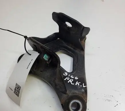 Tesla Model Y Engine mounting bracket 111023300C