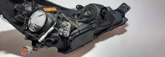 Subaru Outback Headlight/headlamp hb312v60w