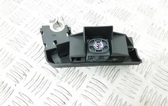 Audi A8 S8 D4 4H Battery relay fuse 8J0915459 101448 ZD13082008