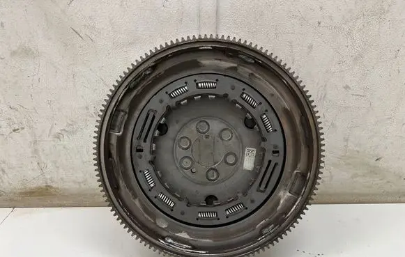 Volkswagen T-Cross Flywheel 04E105266AM