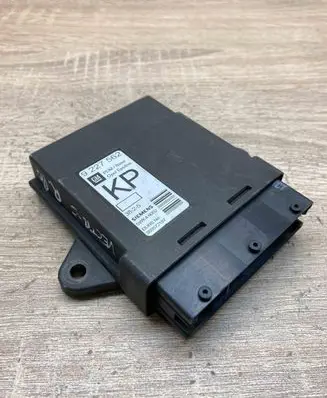 Opel Vectra C Door central lock control unit/module 9227562 5WK46002
