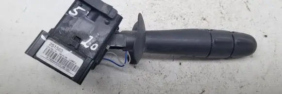 Renault Trafic II (X83) Indicator stalk 251563