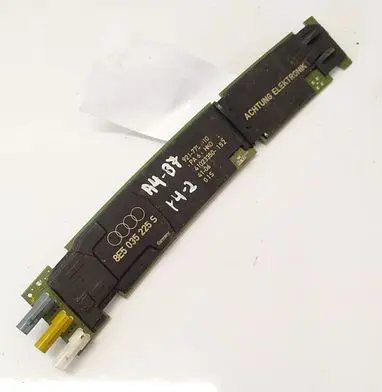 Audi A4 S4 B7 8E 8H Antenna control unit 8E5035225S 41001321507