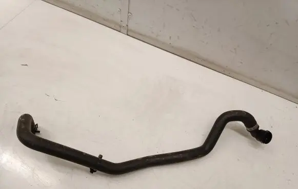 Mercedes-Benz CLA C117 X117 W117 Engine coolant pipe/hose A2468303396