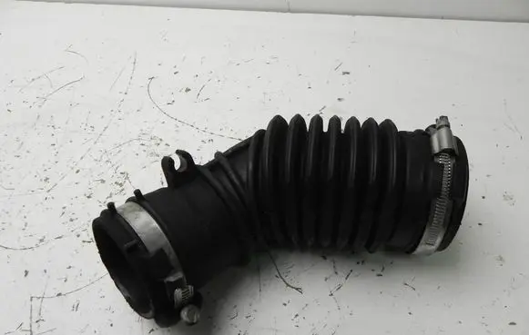 Renault Captur Air intake hose/pipe 165758885R VD8822