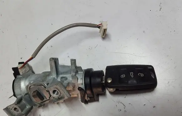 Seat Leon (5F) Ignition lock 5Q09058651K0905851