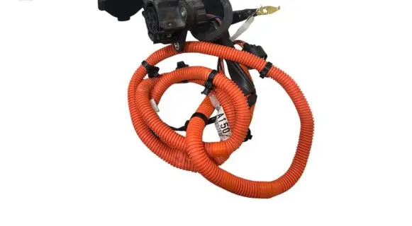 Mitsubishi Outlander Electric car charge socket 73LA2001 AC20A280V
