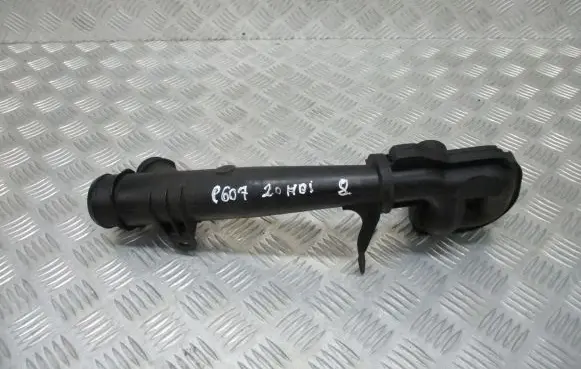 Peugeot 607 Air intake hose/pipe