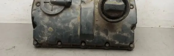 Volkswagen Bora Rocker cam cover 038103475R 036103475Q