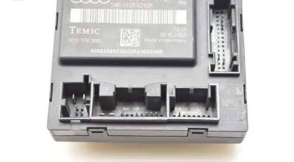Audi A6 S6 C6 4F Door control unit/module 4F0959792F