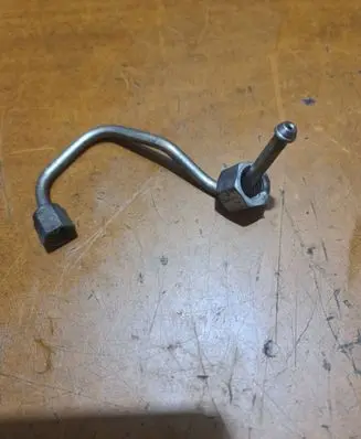 Fiat Doblo Fuel injector supply line/pipe 