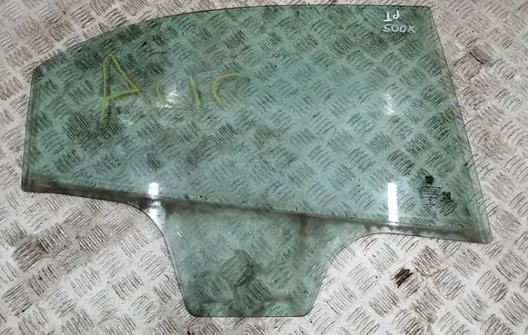 Fiat 500X Rear door window glass 