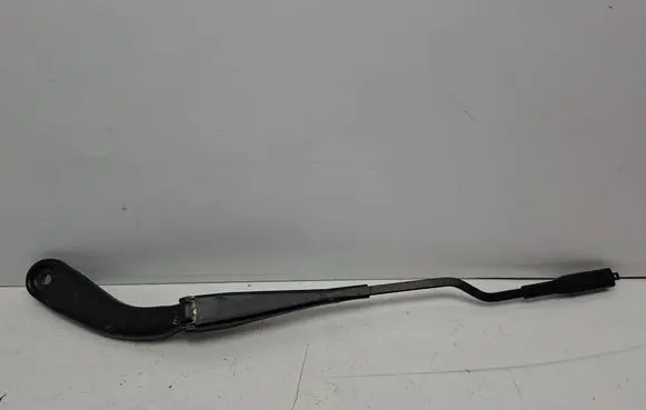 Front wiper blade arm
