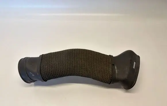 Mercedes-Benz SLK R171 Air intake duct part A2720940511 A2720941982