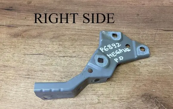 Renault Megane E-Tech Fender mounting bracket 631406249R