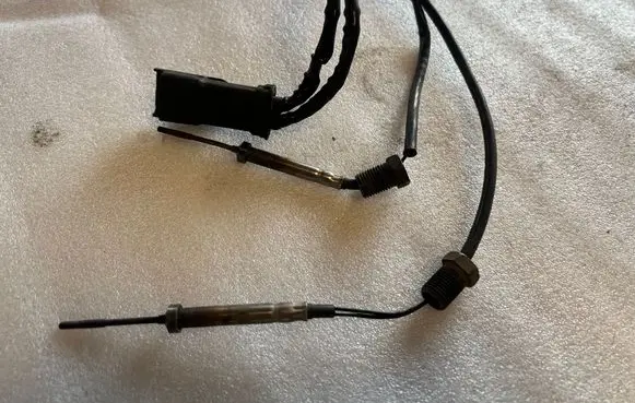 Peugeot 3008 II Exhaust gas temperature sensor 9807562780