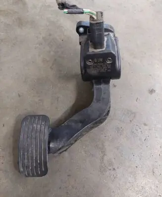 Citroen Xsara Picasso Accelerator throttle pedal 9653105980 0280755032