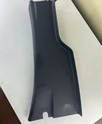 (C) pillar trim