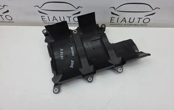 Mercedes-Benz S W221 Oil breather separator A6421800785