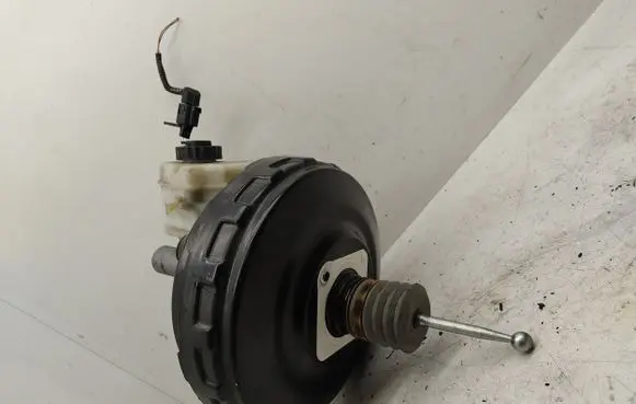 Audi Q7 4L Brake booster 7L8612101J