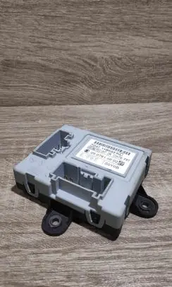 Volvo V70 Door control unit/module 7G9T14B533KC 0507914602