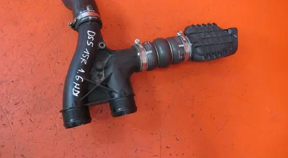 Intercooler hose/pipe