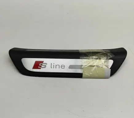 Audi Q3 8U side skirts sill cover 8U0853376A