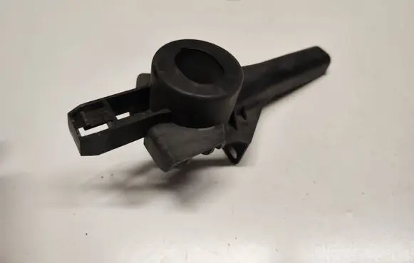 Radiator support slam panel bracket