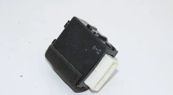 Lexus CT 200H Other devices 8594076010